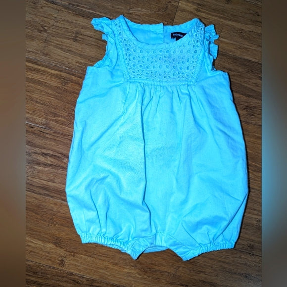 Baby girl romper for summer. - Picture 1 of 4